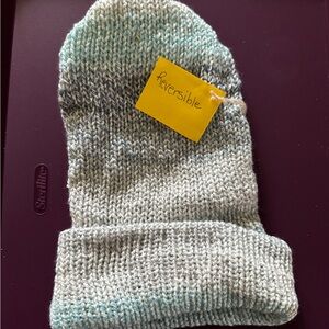 Reversible, handmade hat